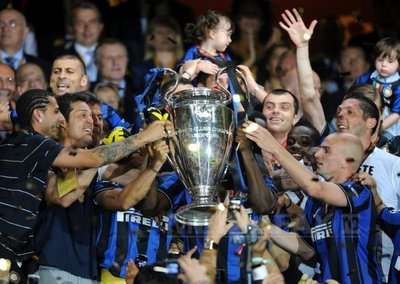 Internazionale Milano, cu Chivu pe teren, a câștigat Liga Campionilor 5 | MyTex.ro