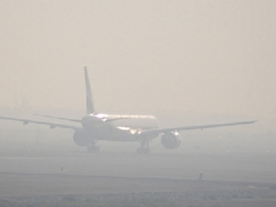 Un avion a luat foc la decolarea din Spania 5 | MyTex.ro