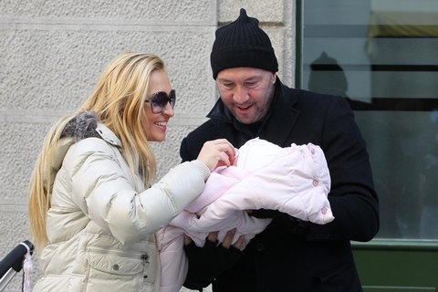 Bran. Raluca și Walter Zenga au făcut nunta și botezul 9 article_255929_2.jpg
