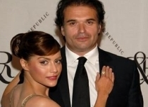 Soțul actriței Brittany Murphy, găsit mort în casă 5 | MyTex.ro