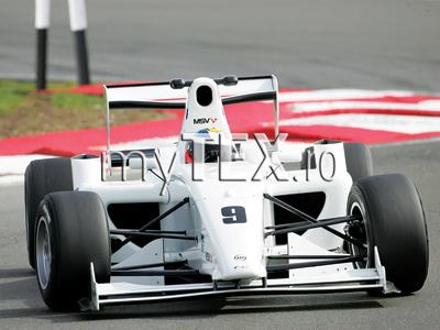 GÂNDURI MARI. Aflat pe locul 9 în clasamentul general al Formulei 2, Mihai Marinescu „atacă” podiumul la Zolder 9 article_256217_2.jpg
