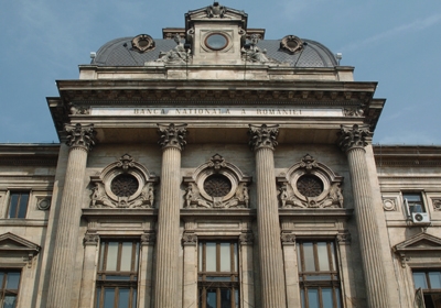 Rezervele de valută ale BNR au scăzut cu 397 milioane de euro 5 | MyTex.ro