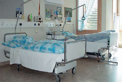 Peste 370 de spitale, transferate autorităților locale 5 | MyTex.ro