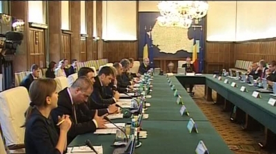 Întâlnire a miniștrilor, pentru reevaluarea strategiei fiscale pe 2011-2013 5 | MyTex.ro