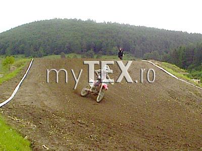 Adrenalină la Campionatul European de motocros de la Zărnești 5 | MyTex.ro