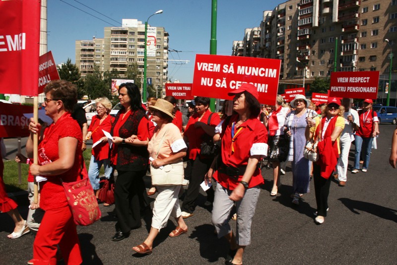 Brașov. Protest al femeilor din PSD 20 article_257209_3.jpg