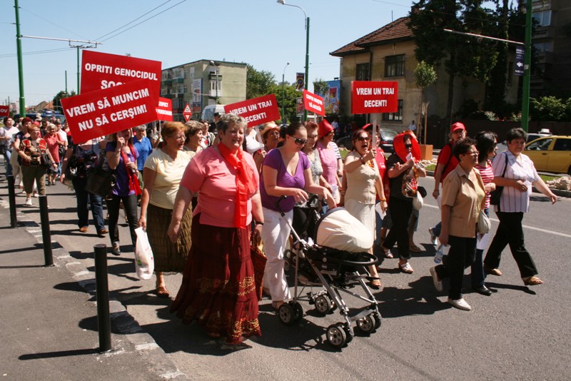 Brașov. Protest al femeilor din PSD 21 article_257209_4.jpg