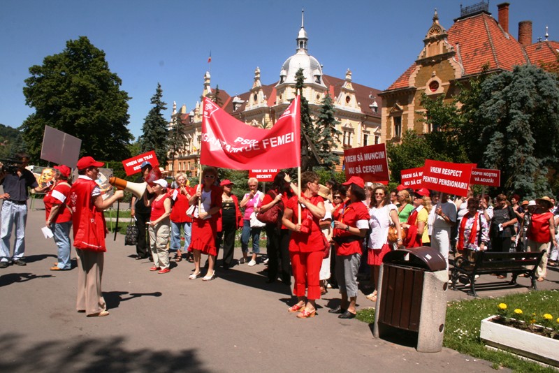 Brașov. Protest al femeilor din PSD 22 article_257209_5.jpg