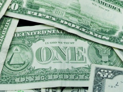 Dolarul - record istoric 5 | MyTex.ro