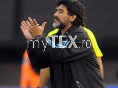 Diego Maradona, pus la zid 5 | MyTex.ro