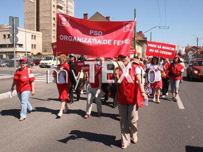 Marș de protest al femeilor din PSD 5 | MyTex.ro