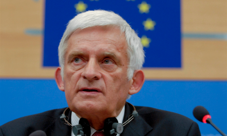 Președintele PE: Românii vor fi mândri după măsurile de austeritate 5 | MyTex.ro