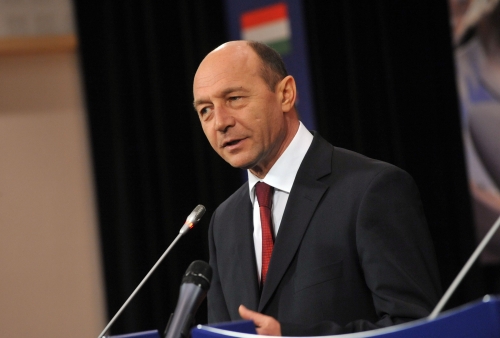 Băsescu vrea moțiunea în altă zi 5 | MyTex.ro