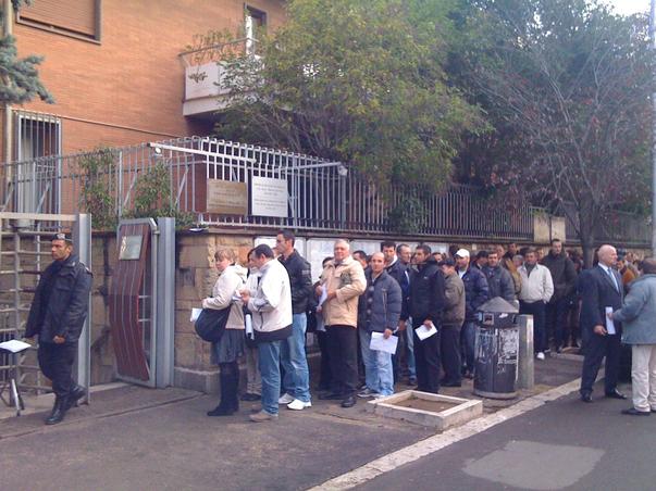 Protest al românilor din Italia 5 | MyTex.ro