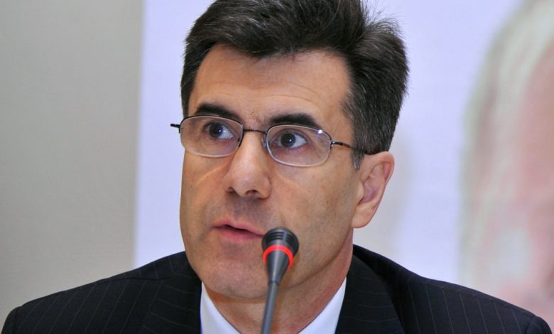 Croitoru: Salariile și pensiile trebuie să rămână reduse și în 2011 5 | MyTex.ro