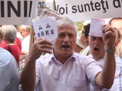 1.300 de brașoveni au protestat împotriva guvernului 5 | MyTex.ro