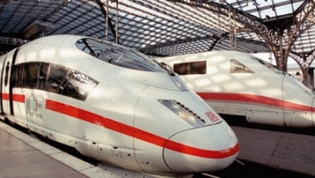 Un tren a spulberat un grup de turiști în Spania 5 | MyTex.ro