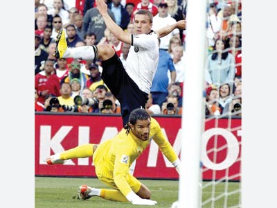 Deutshland über England 5 | MyTex.ro