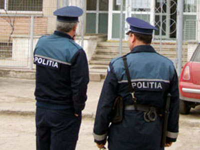 Brașov: Secția de poliție din Hălchiu, percheziționată 5 | MyTex.ro