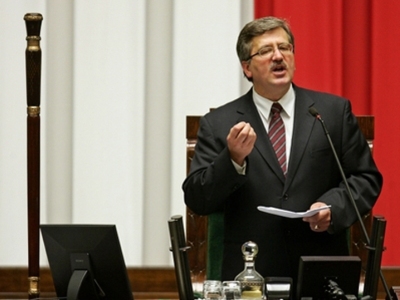 Exit-poll: Bronislaw Komorowski câștigă alegerile din Polonia 5 | MyTex.ro