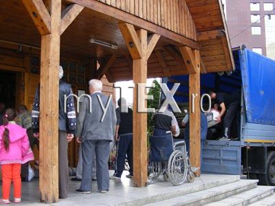 Încă un camion cu ajutoare a plecat din Brașov spre sinistrații din Moldova 7 | MyTex.ro