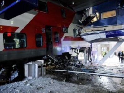 25 de răniți, după ciocnirea a două trenuri 5 | MyTex.ro