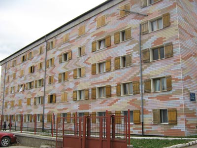 IDENTIFICARE. Fugită de luna trecută dintr-un centru de plasament, / O adolescentă a fost găsită de polițiști într-un bar 5 | MyTex.ro