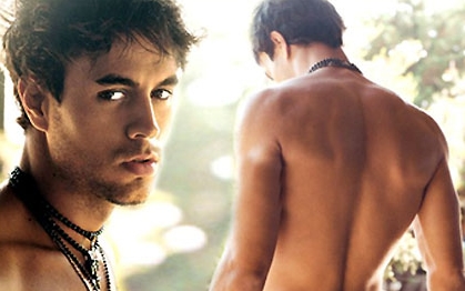 Enrique Iglesias face schi nautic în pielea goală 5 | MyTex.ro
