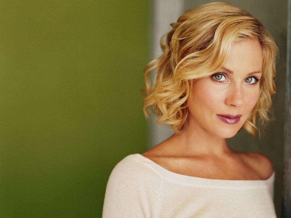Christina Applegate va deveni mamă 6 article_260855_1.jpg