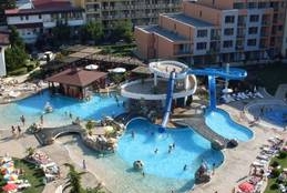 Sute de hoteluri demolate pe litoralul bulgăresc 5 | MyTex.ro