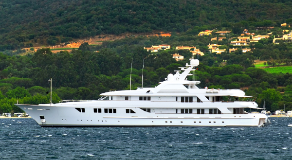 Un yacht cu 1,2 tone de cocaină la bord, interceptat în Oceanul Atlantic 5 | MyTex.ro