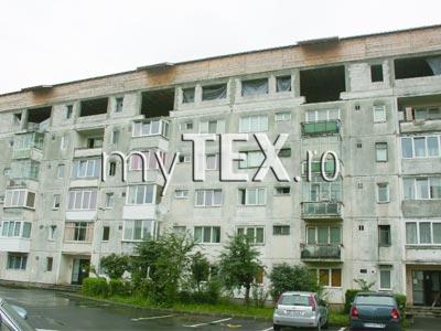 Locatarii unui bloc din Brașov au apartamentele îmbibate de ploaie 5 | MyTex.ro