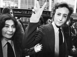Ucigașul lui John Lennon cere să fie eliberat 5 | MyTex.ro