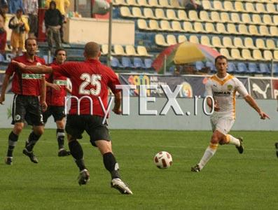 Cristi Ionescu îi așteaptă pe steliști cu... „taka-tiki” 5 | MyTex.ro