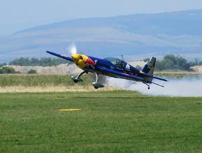 Organizatorii TransilvAeroShow 2010 promit un miting aviatic de excepție 5 | MyTex.ro