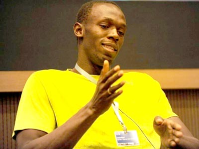 Usain Bolt începe pregătirea în octombrie 5 | MyTex.ro