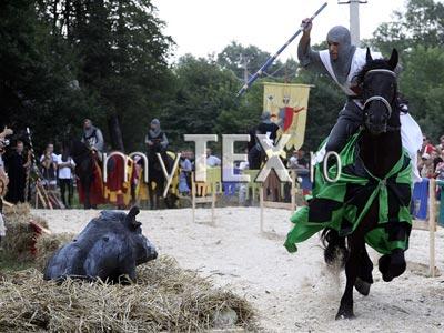 La sfârșitul săptămânii, Făgărașul va redeveni o cetate medievală 5 | MyTex.ro