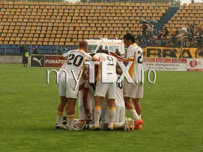 „Stegarii” își retușează jocul defensiv 5 | MyTex.ro