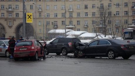 O fetiță de doi ani îl dă în judecată pe vicepreședintele LUKoil 5 | MyTex.ro