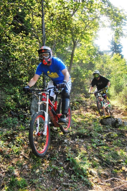 PlayBike - On The Rocks. Campionii vizitează Bunlocul! 32 article_263683_11.jpg