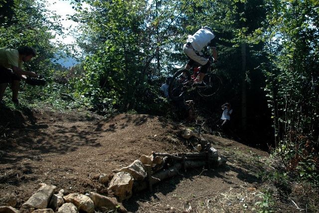 PlayBike - On The Rocks. Campionii vizitează Bunlocul! 37 article_263683_6.jpg
