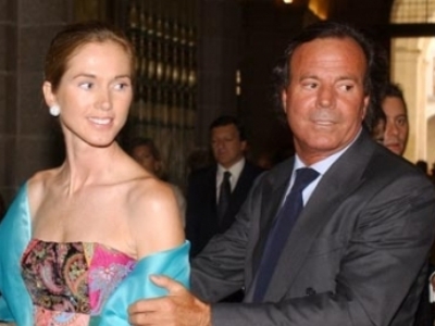 Julio Iglesias s-a căsătorit 5 | MyTex.ro