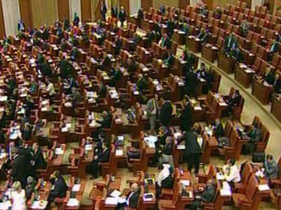 Întâlnire parlamentari PDL-premier, la 1 septembrie 5 | MyTex.ro