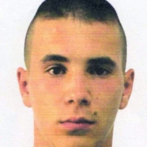 Unul dintre agresorii polițistului din Târgoviște a fost prins 9 article_264426_2.jpg