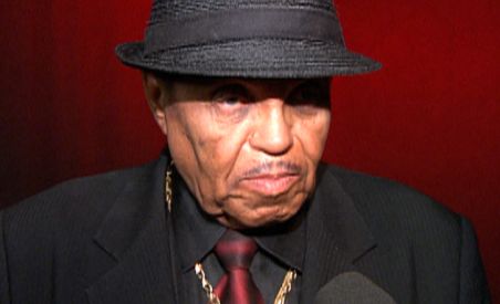 Joe Jackson: L-am bătut pe Michael pentru binele lui 5 | MyTex.ro