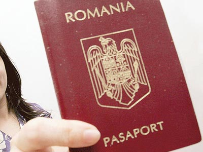 Record de cereri de pașapoarte la Brașov în luna august 5 | MyTex.ro