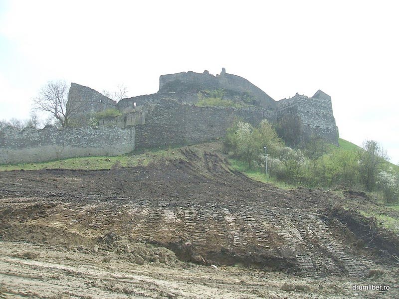 Descoperiri arheologice în Cetatea Rupea 6 article_265353_1.jpg