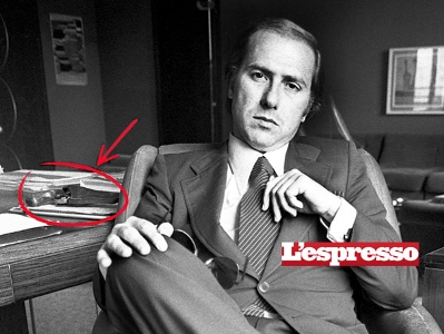 Silvio Berlusconi cu pistol, într-o fotografie 5 | MyTex.ro