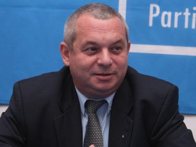 Și conservatorii sunt împotriva noii legislații a pensiilor 5 | MyTex.ro