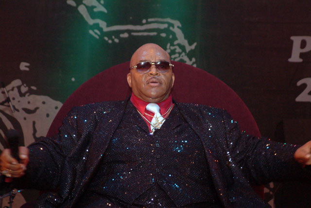 A murit cântărețul Solomon Burke 5 | MyTex.ro